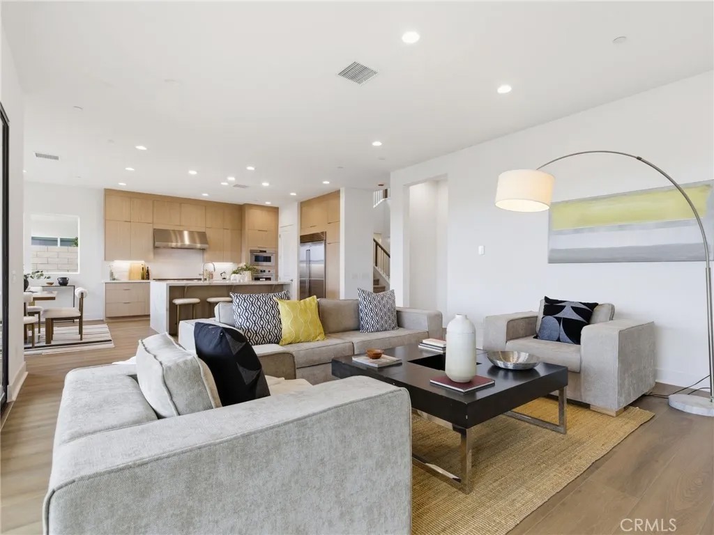 27643 Juniper Lane