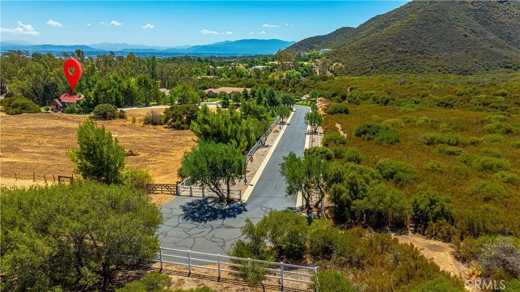 Photo of 42970 Grace Lane, Murrieta, CA 92562 (MLS # SW25171740)