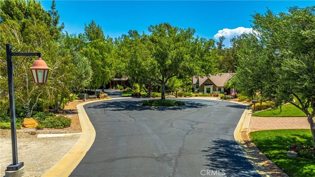 42970 Grace Lane