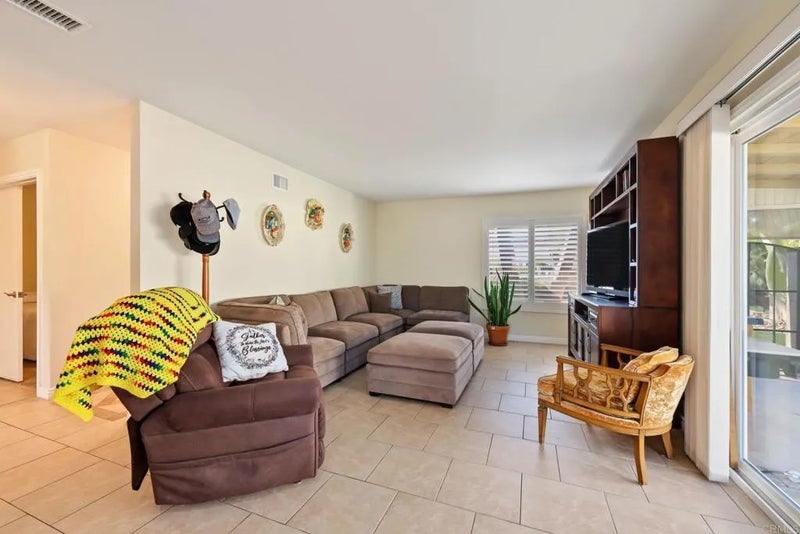 1737 Manfred Court