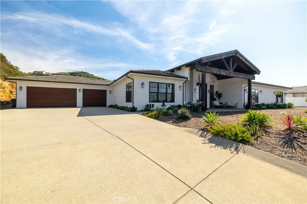 3325 Sagewood Hills Road