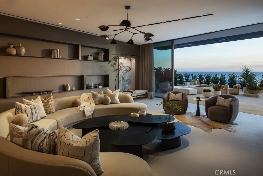 3512 Ocean Boulevard