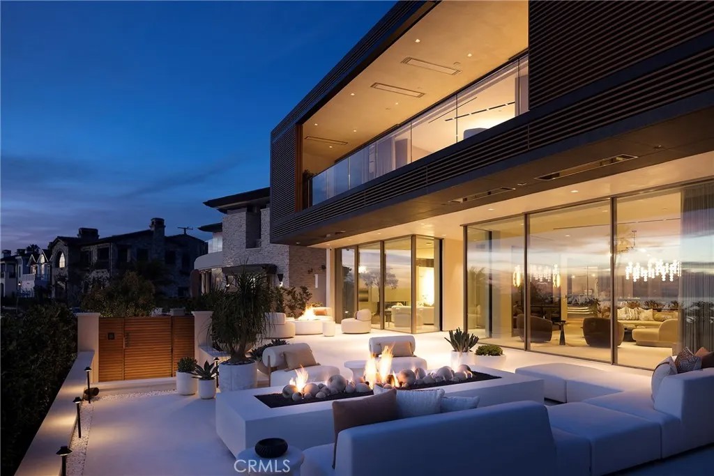 3512 Ocean Boulevard