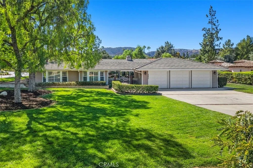 22833 Hidden Creek Court