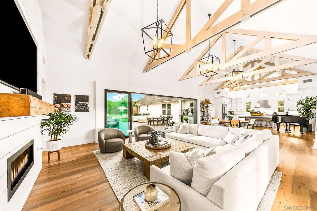 Photo of 1245 Canton Ct, Encinitas, CA 92024 (MLS # 260007192)