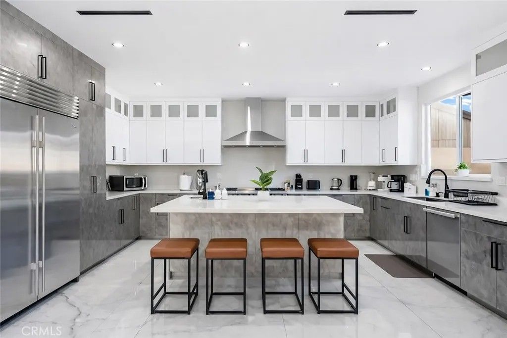 Photo of 17179 Kingsbury Street, Granada Hills, CA 91344 (MLS # DW26085317)