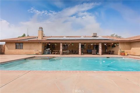 Tiny photo for 2212 W Avenue O8, Palmdale, CA 93551 (MLS # SR26068561)