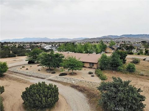 Tiny photo for 2212 W Avenue O8, Palmdale, CA 93551 (MLS # SR26068561)