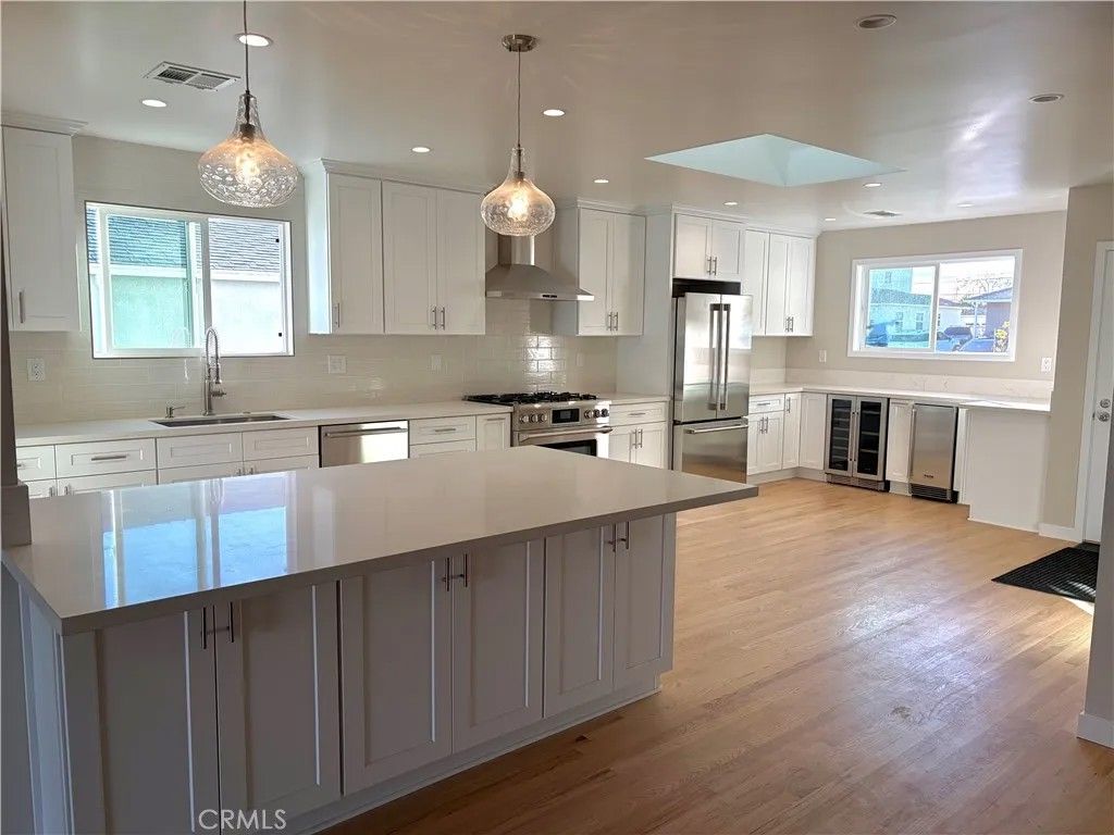 Photo of 4418 Palo Verde Ave, Lakewood, CA 90713 (MLS # PW25267107)