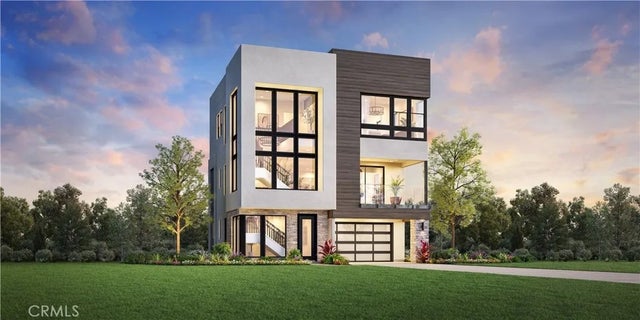 120 Isla, Irvine