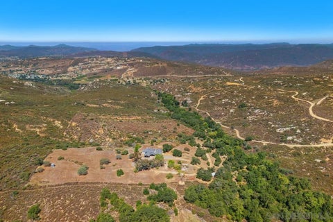 Photo of 23895 Ladrido LN, Ramona, CA 92065 (MLS # 260015691)