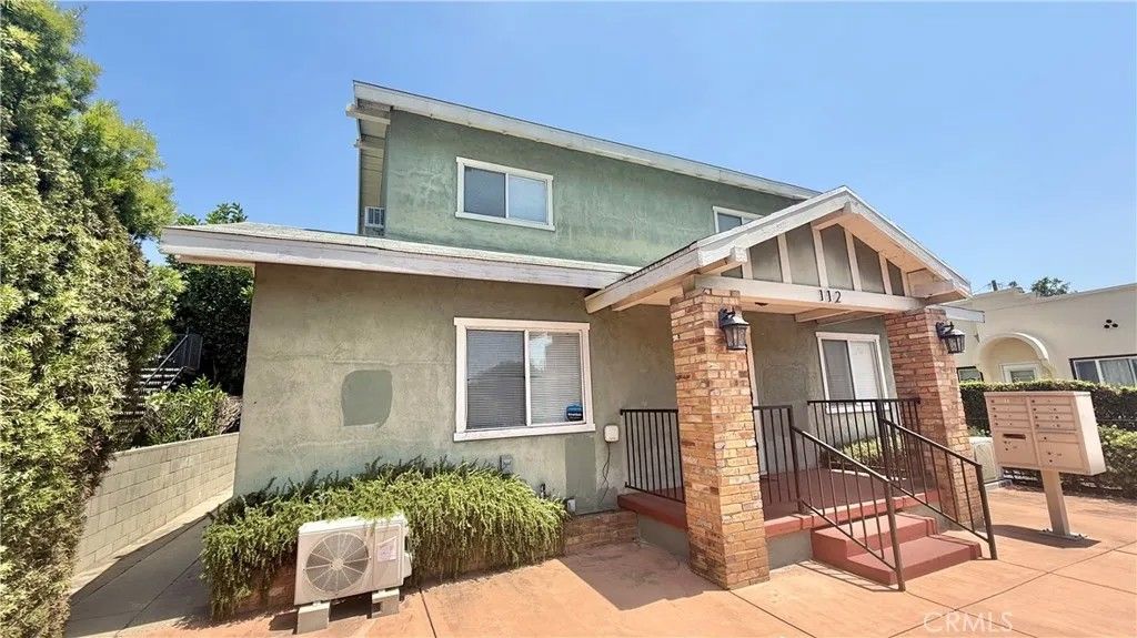 Photo of 112 N Huntington DR #2, Alhambra, CA 91801 (MLS # WS26113222)