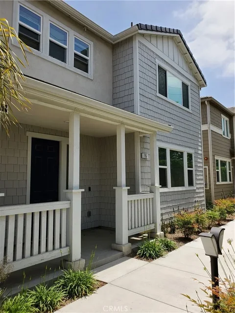 15 Gazania Ln, Compton, CA 90221 - #: PW26203471