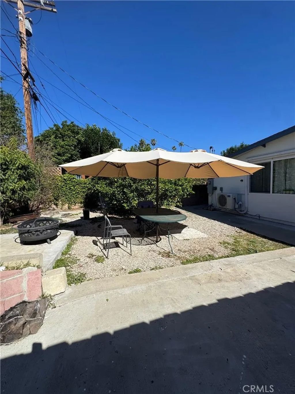 Photo of 6439 Graves Avenue, Lake Balboa, CA 91605 (MLS # SR26034238)