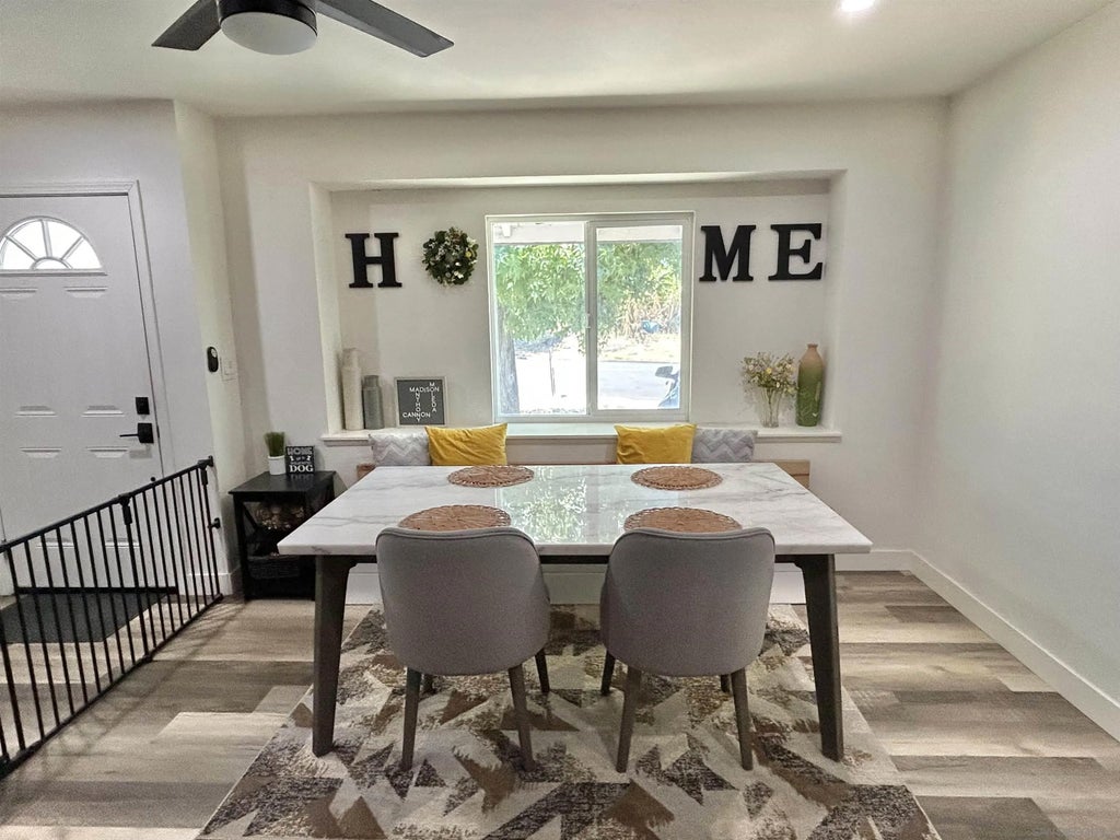 Photo of 1171 Woodrail Dr, Vista, CA 92083 (MLS # 260016878)