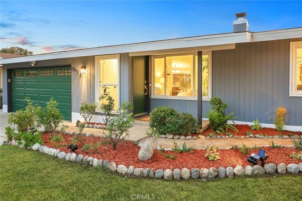 Photo of 3424 Markwood Street, Duarte, CA 91010 (MLS # AR25268191)