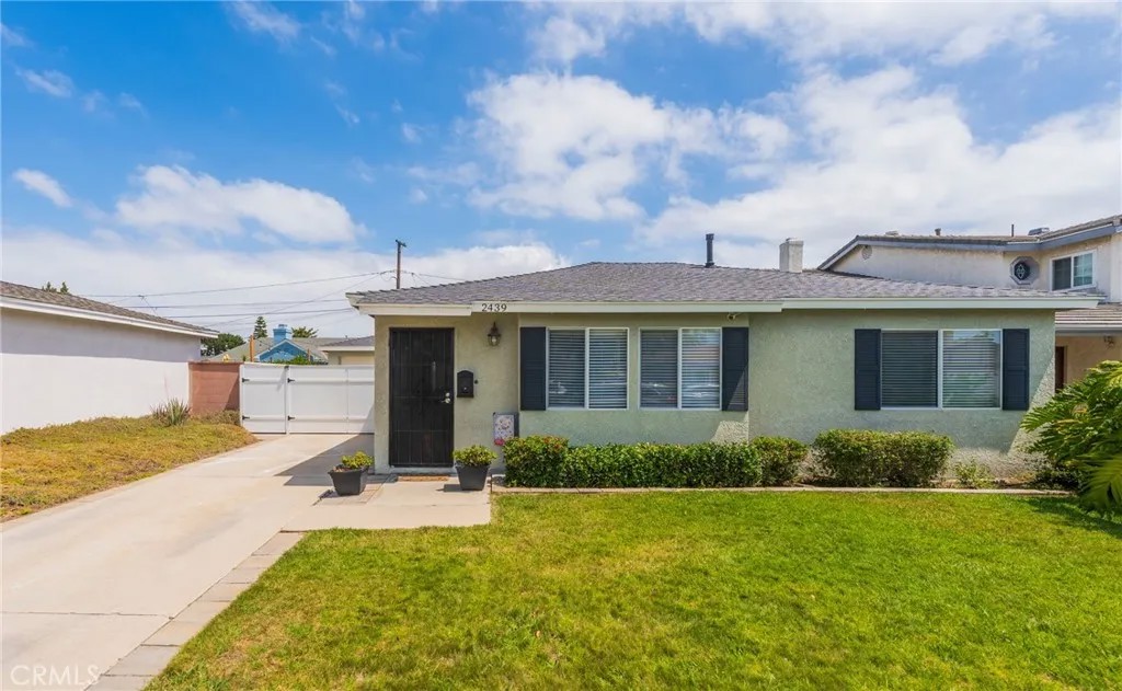 2439 W 237th Street
