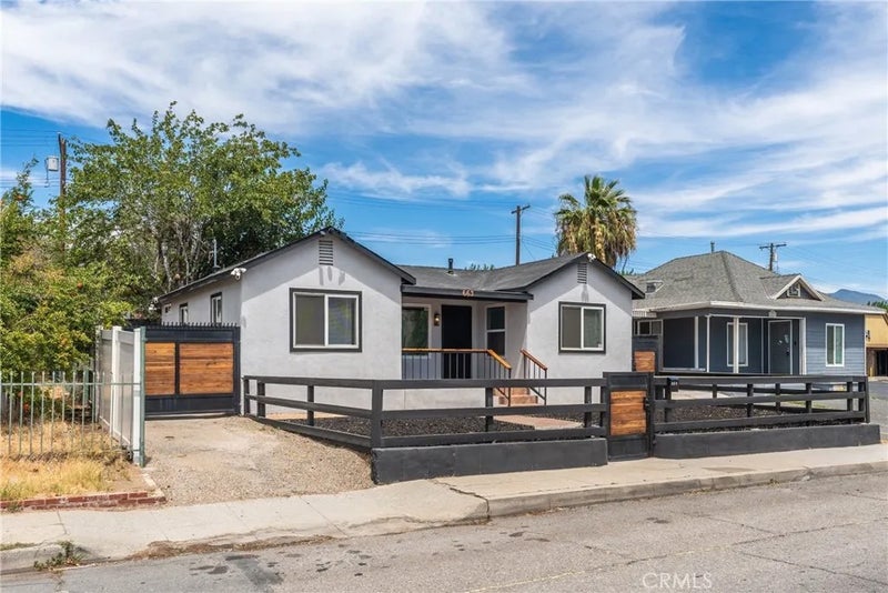 663 W Ramsey