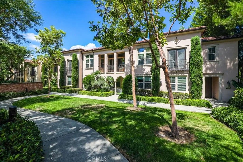 Photo of 83 City Stroll, Irvine, CA 92620 (MLS # OC25242648)