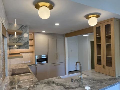 930 Via Mil Cumbres 128 Solana Beach CA 92075