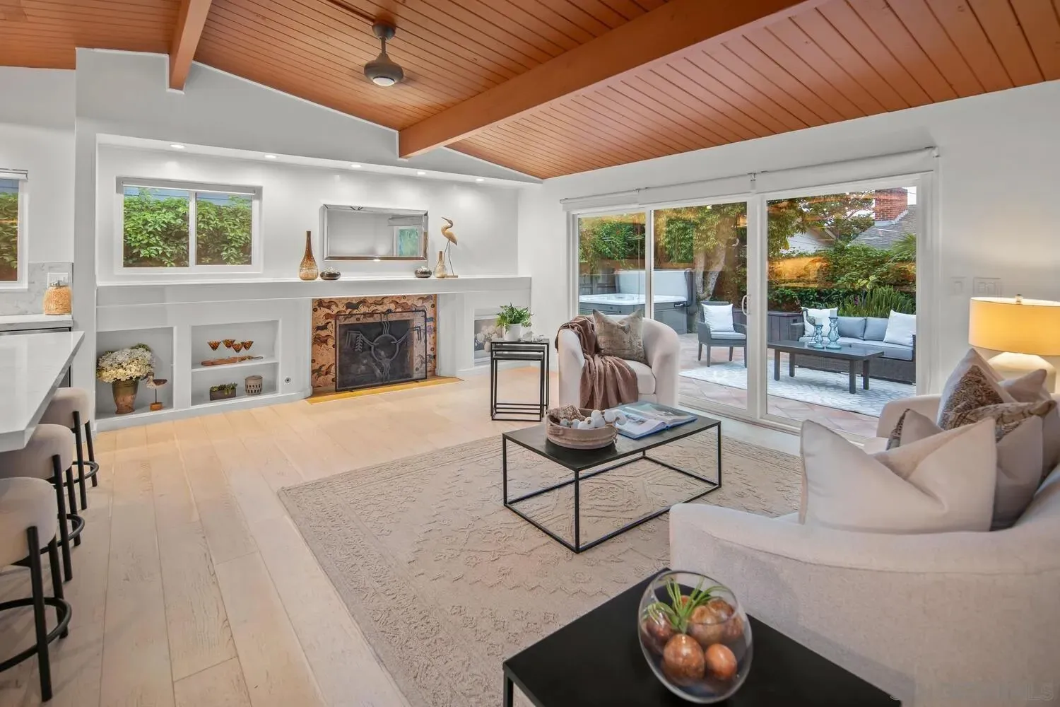 Coronado, California 92118, United States, 3 Bedrooms Bedrooms, ,3 BathroomsBathrooms,Residential,Active,192150