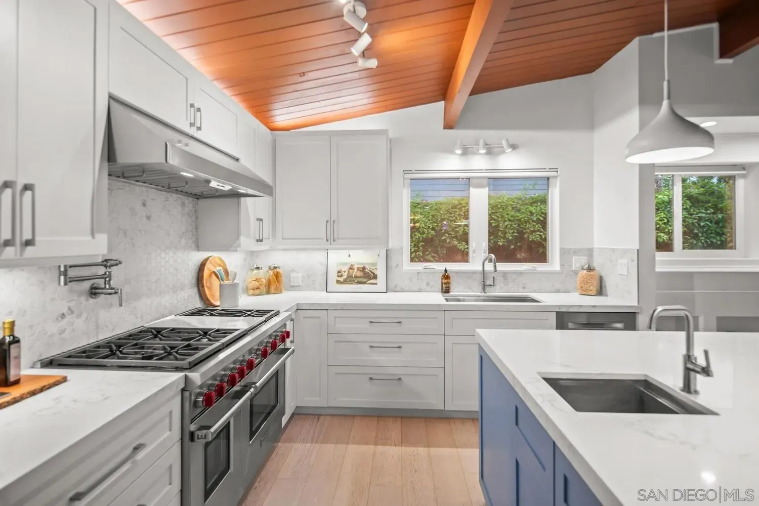 Coronado, California 92118, United States, 3 Bedrooms Bedrooms, ,3 BathroomsBathrooms,Residential,Active,192150