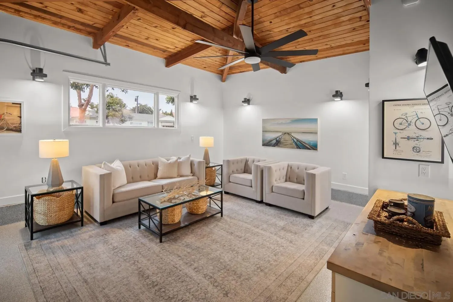 Coronado, California 92118, United States, 3 Bedrooms Bedrooms, ,3 BathroomsBathrooms,Residential,Active,192150