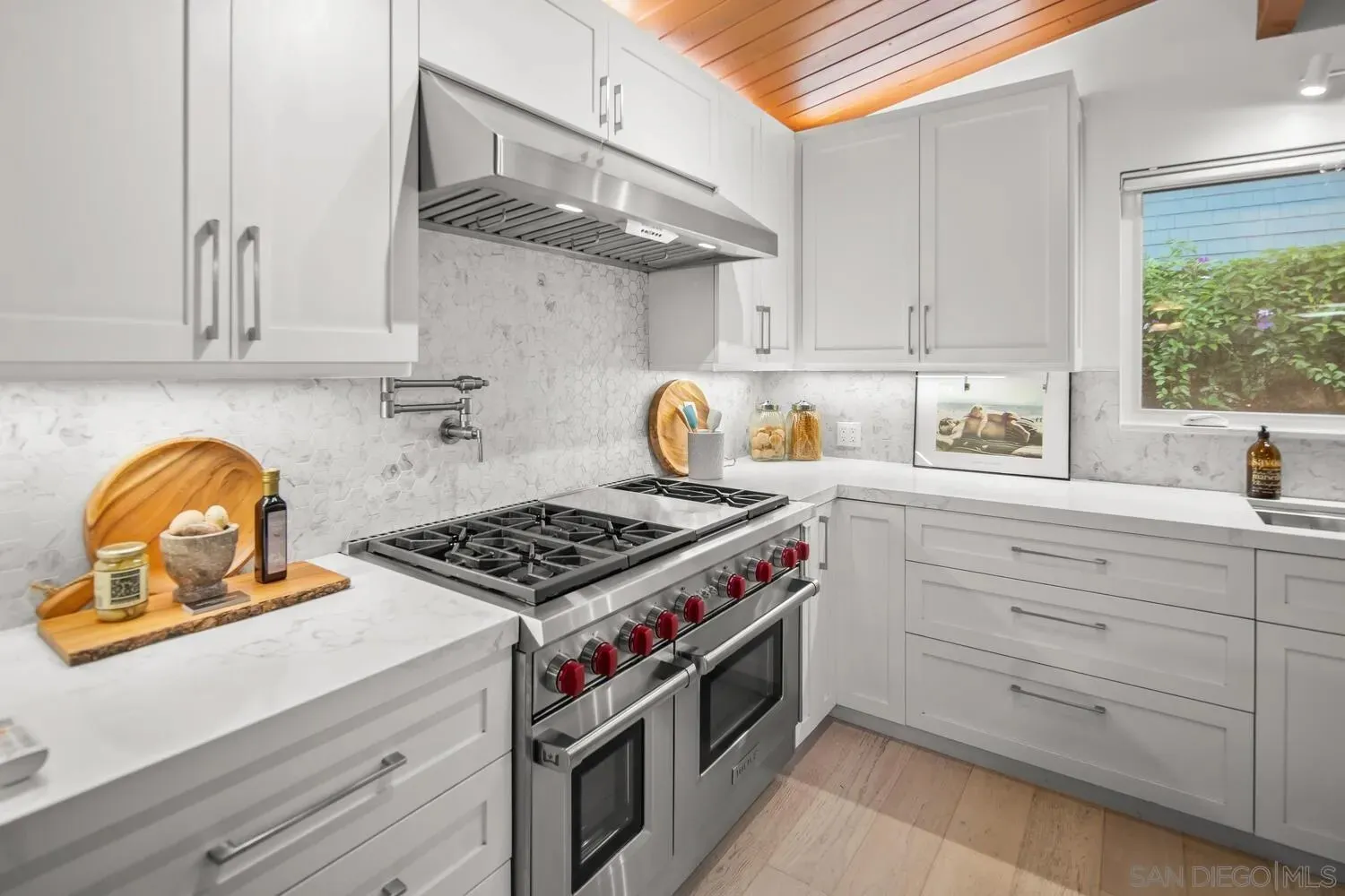 Coronado, California 92118, United States, 3 Bedrooms Bedrooms, ,3 BathroomsBathrooms,Residential,Active,192150