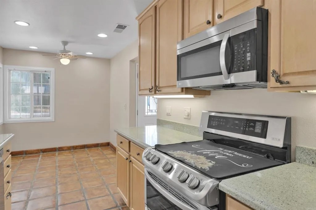3155 Honor Court