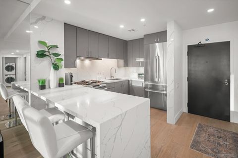 Tiny photo for 500 W Harbor Dr #1315, San Diego, CA 92101 (MLS # 250038228)