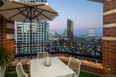 Tiny photo for 500 W Harbor Dr #1315, San Diego, CA 92101 (MLS # 250038228)