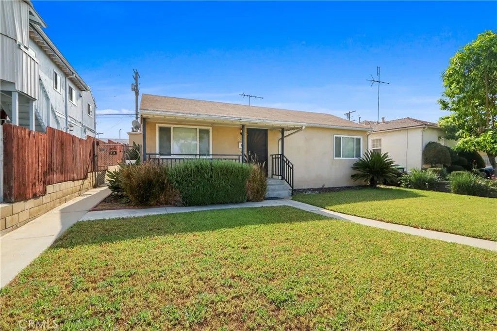 Photo of 2212 S Isabella Avenue #A, Monterey Park, CA 91754 (MLS # OC26025137)