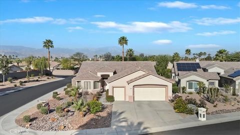 Photo of 39375 Falconwood Court, Palm Desert, CA 92211 (MLS # IV26051158)