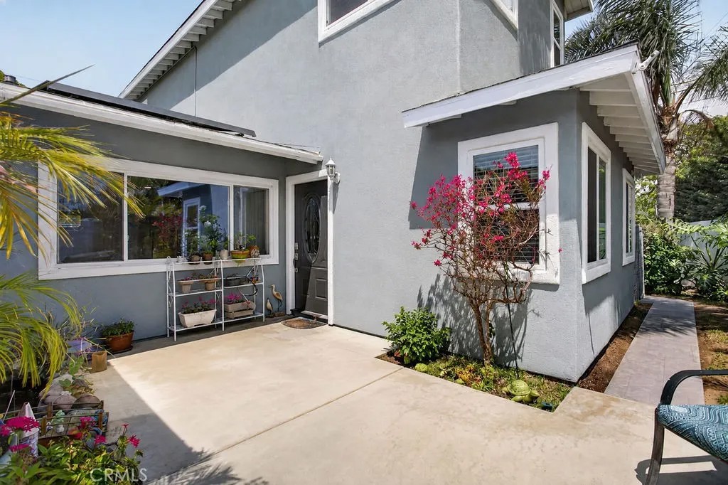1010 W 19th