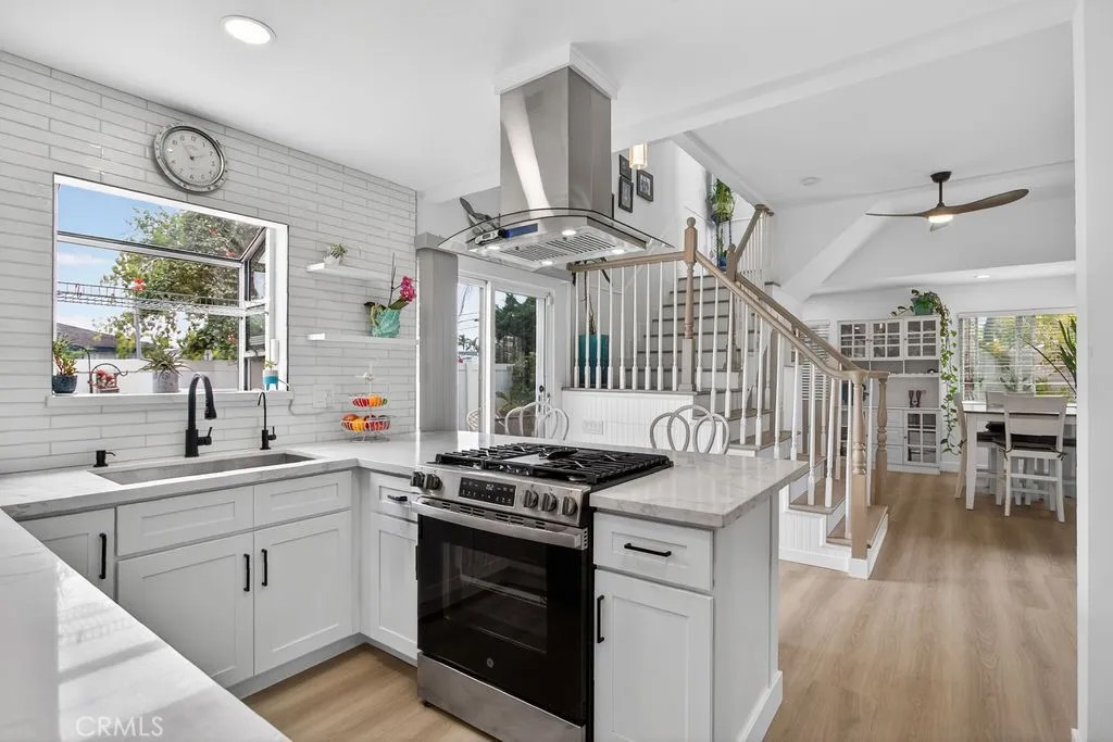 1010 W 19th
