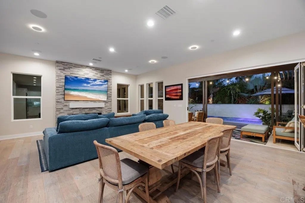 Photo of 715 Adelaide Circle, Encinitas, CA 92024 (MLS # NDP2608250)