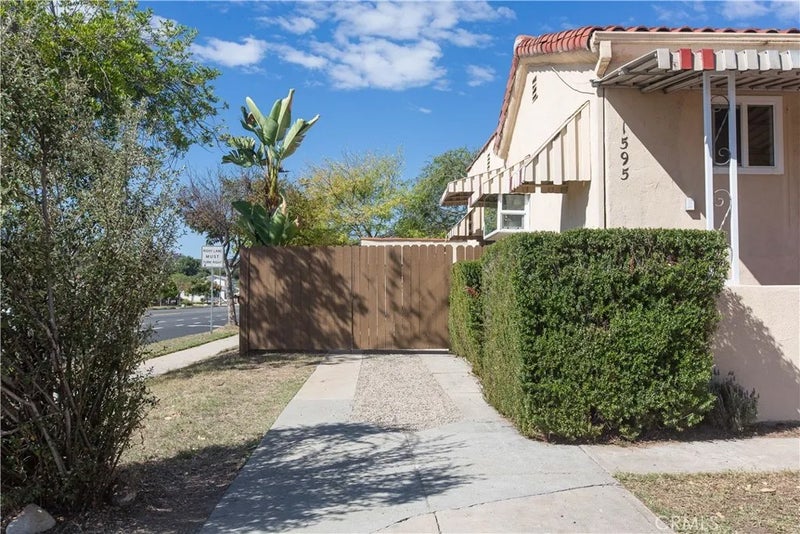 1595 Bancroft Way