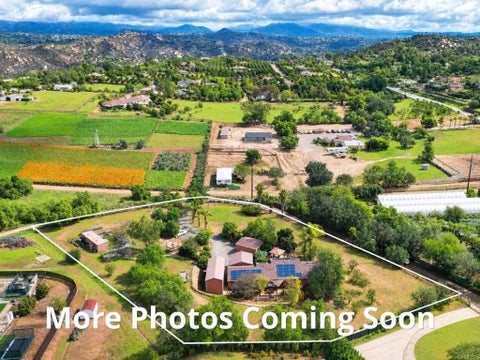 Photo of 30144 Rolling Hills Drive, Valley Center, CA 92082 (MLS # NDP2609934)