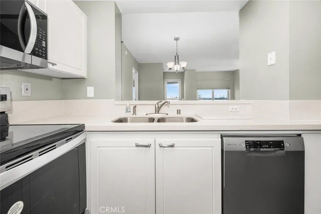 Photo of 525 E Seaside Way #904, Long Beach, CA 90802 (MLS # PW26075753)
