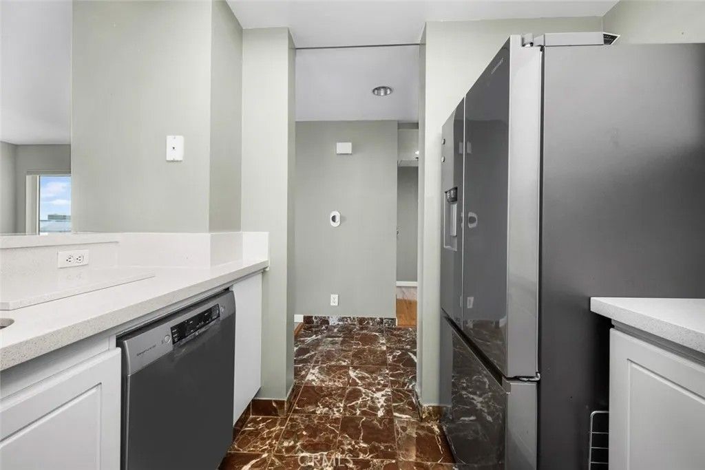 Photo of 525 E Seaside Way #904, Long Beach, CA 90802 (MLS # PW26075753)