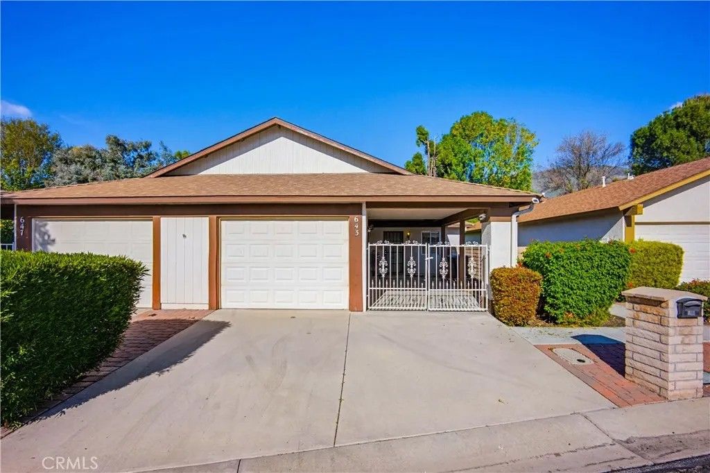 Photo of 643 W Villa Chaparral Rd, San Jacinto, CA 92583 (MLS # OC26005479)