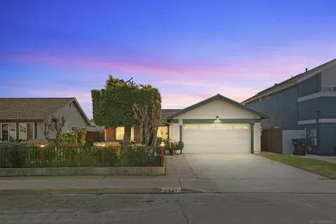 2621 Alosta St, Otay Mesa, CA 92154 - #: 250045370