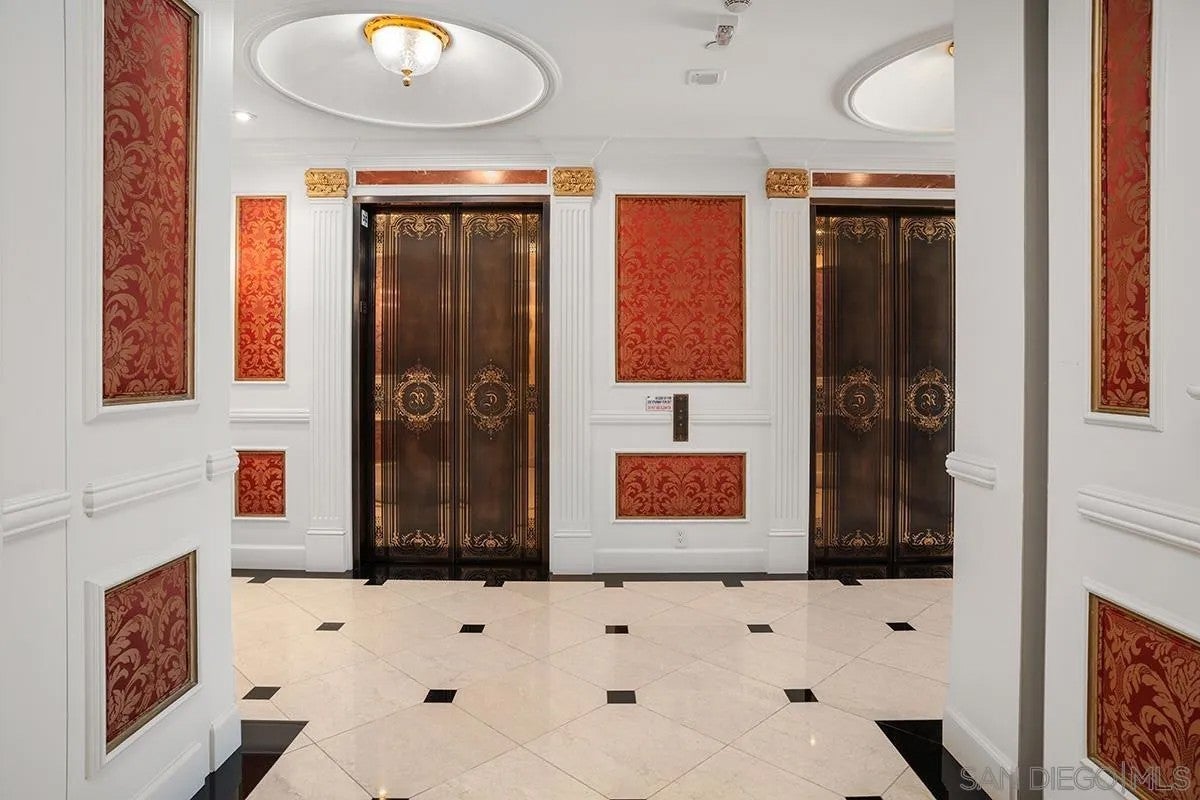 200 Harbor Drive 3501,3502