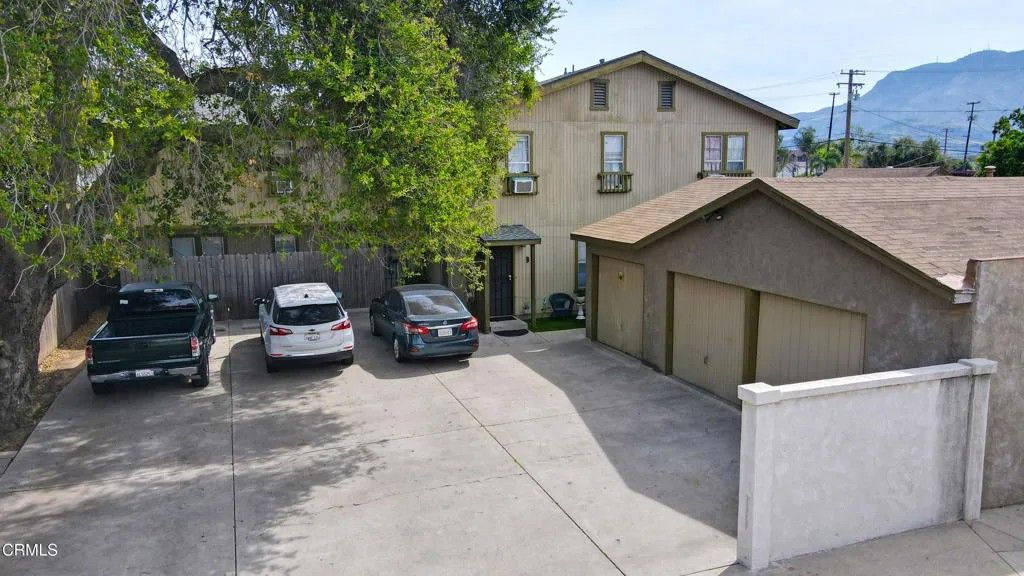 Photo of 235 N 8th Street, Santa Paula, CA 93060 (MLS # V1-35527)