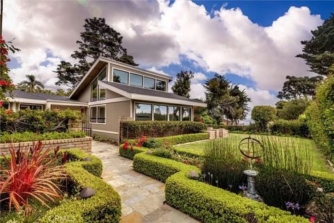 Photo of 125 Park Place, Pismo Beach, CA 93449 (MLS # SC25139651)