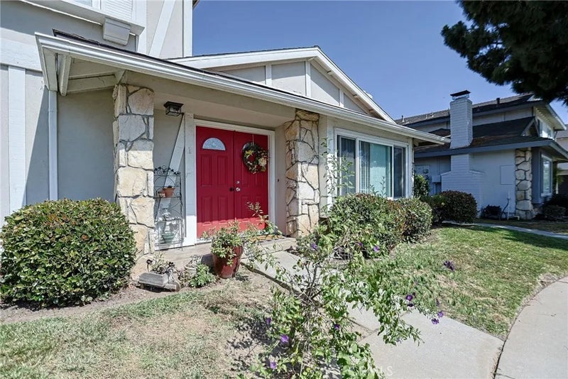 17882 Baron Circle