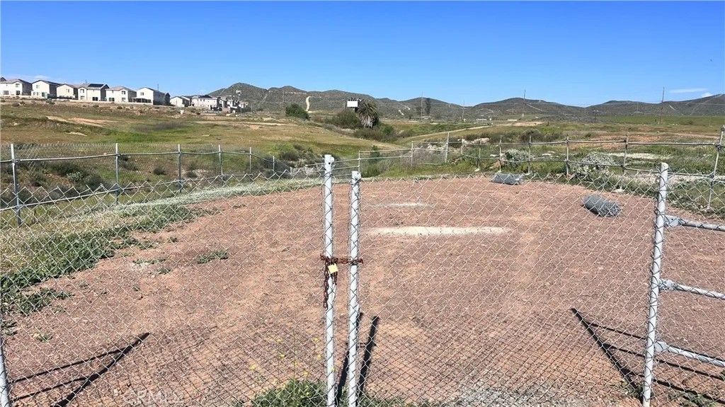 Photo of 0 cole, Lake Elsinore, CA 92530 (MLS # SW26029329)