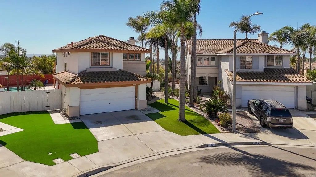 Photo of 728 Cardona Ave, Chula Vista, CA 91910 (MLS # PTP2507607)
