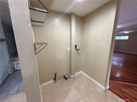 Tiny photo for 19145 Kittridge, Reseda, CA 91335 (MLS # OC25265847)