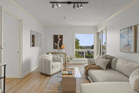 Tiny photo for 4730 Noyes St #204, San Diego, CA 92109 (MLS # 260021711)